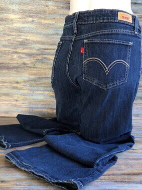 Levi’s Jeans Mid Rise Distressed Boot Cut Women's Junior Size 11 M (32x31)